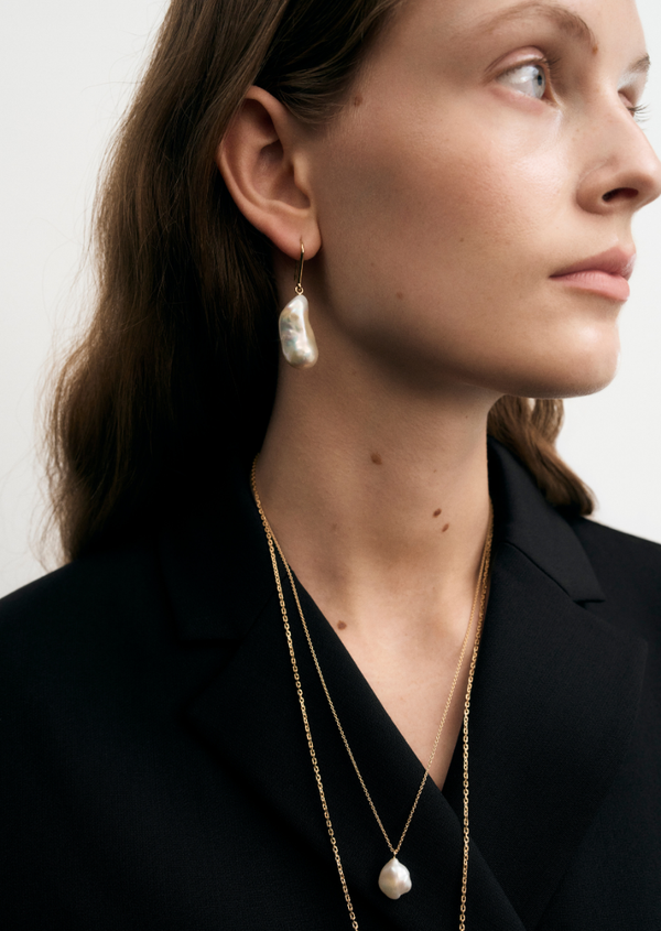 Perle Nuit Baroque Earrings - Gold Vermeil