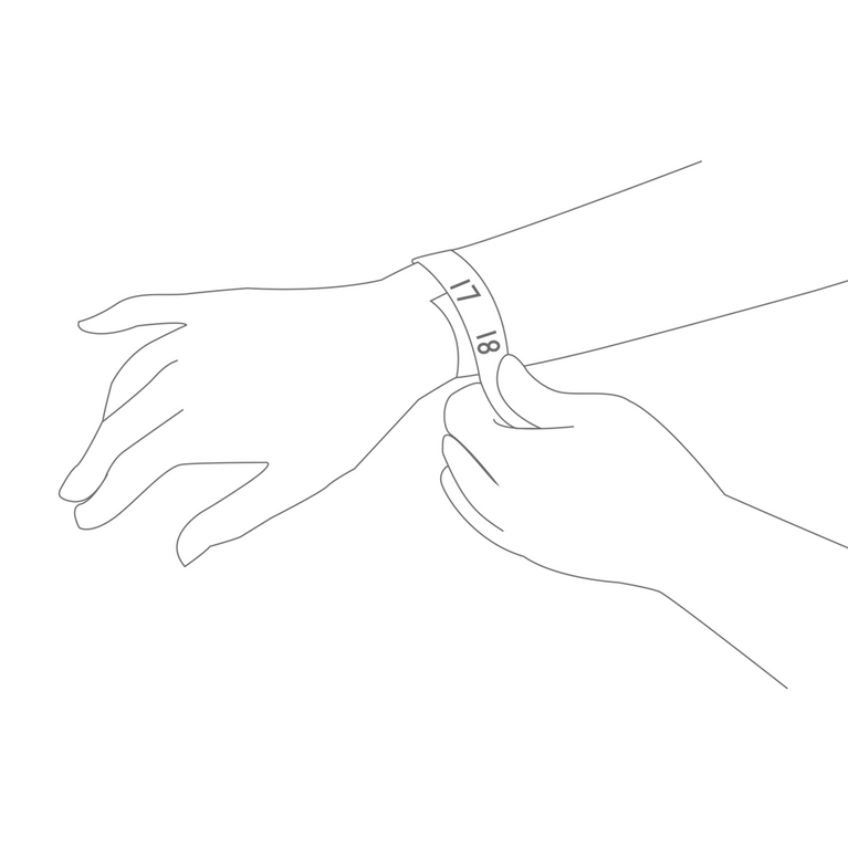 Scale Cuff design Thomas Sandell – Silver Plated