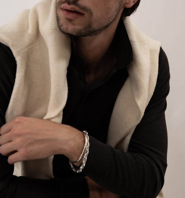 Scale Cuff